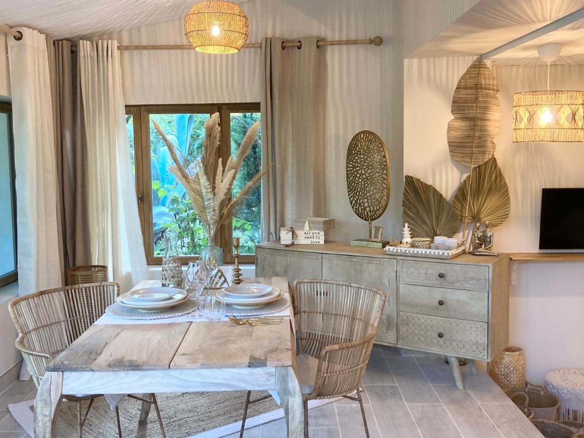Bed and Breakfast Nuitees Bohemes Gajan  Exterior foto